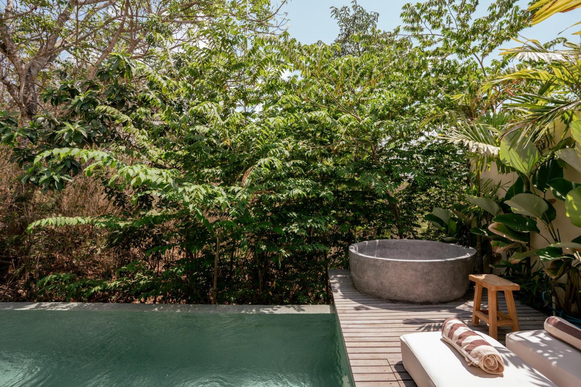 Olea Villas Resort Kuta  Exterior photo